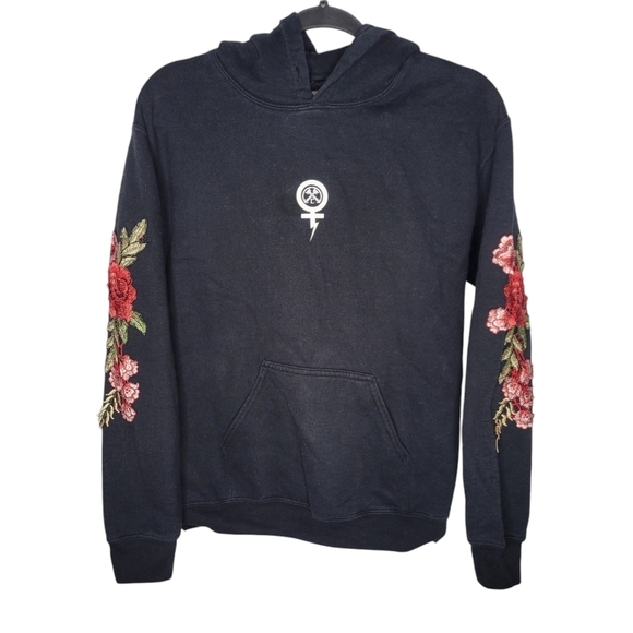 Civil Regime by Darc Sport Floral Embroidered Pullover Hoodie in Black Size S - Picture 1 of 4